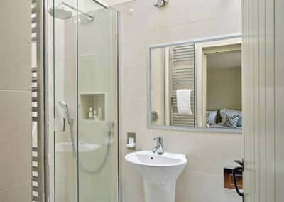 Haytor Cottage Bathroom