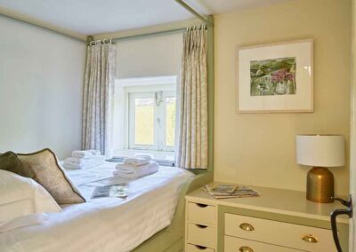 Marristow Cottage Bedroom